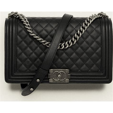 chanel boy 大号 中号